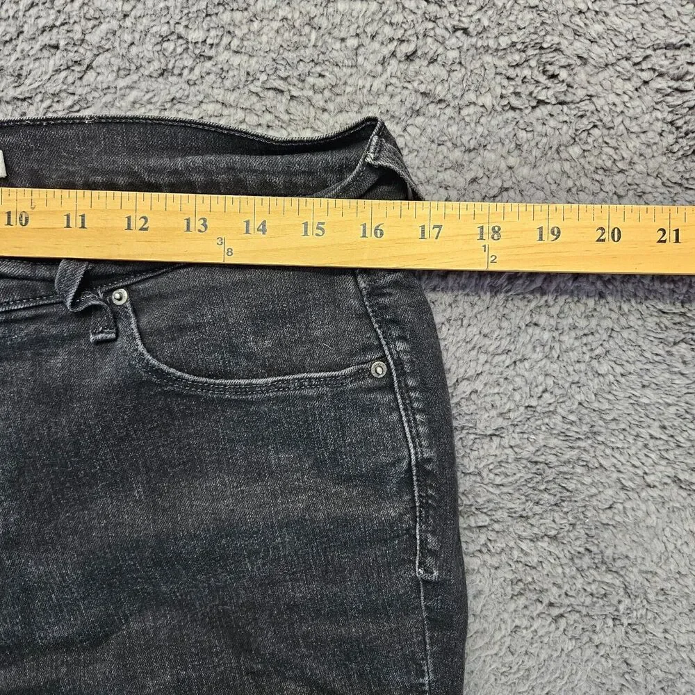 Levis 505 Jeans Women Size 31 Black Denim Straight Leg Mid Rise‎